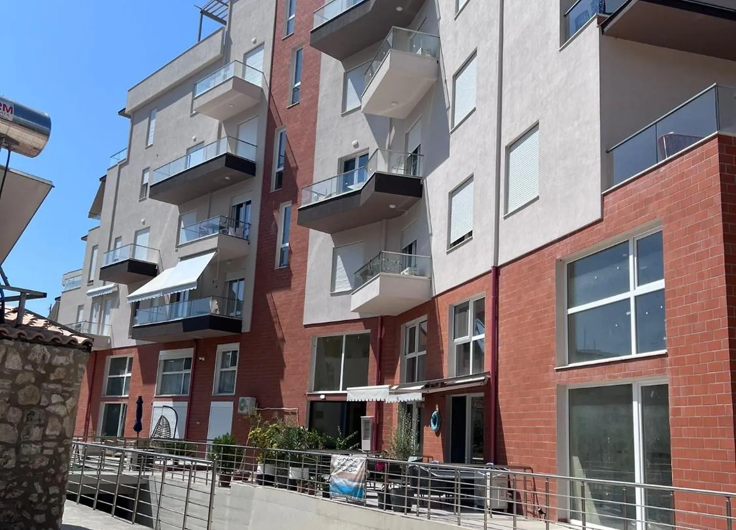 Luris Apartament ヒマラ